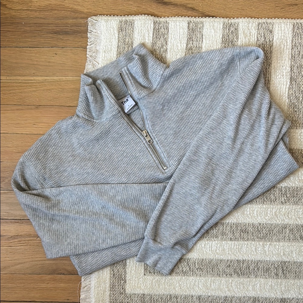 Aritzia Gray Half-Zip Waffle Pullover